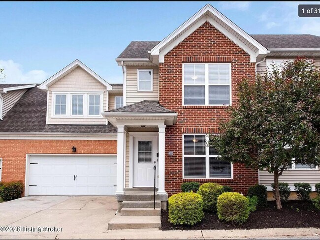 402 Clare Ln Unit 402