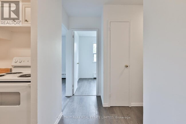Photo - 900 Glen St Unit 409