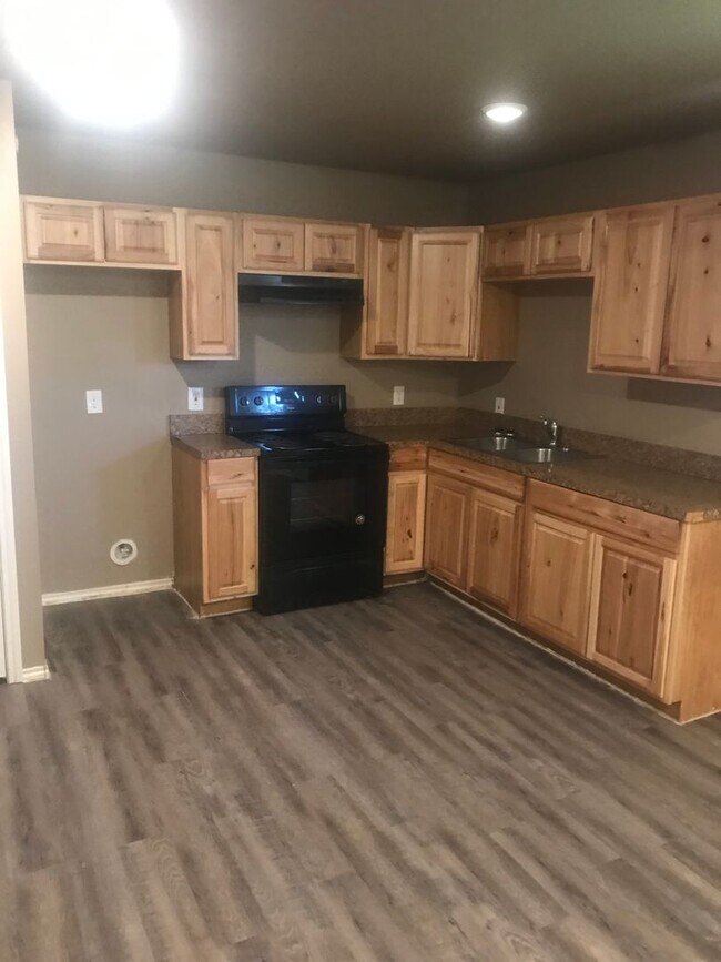 Photo - 526 46th St Unidad B