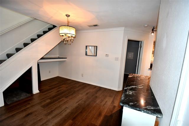 Photo - 3121 Sondra Dr Unit 204