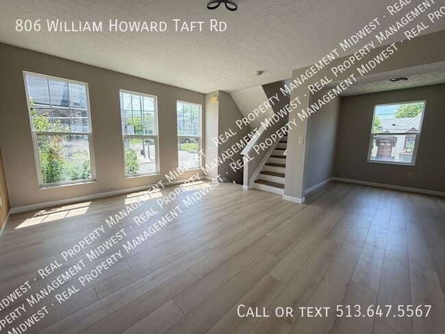 Photo - 806 William Howard Taft Rd