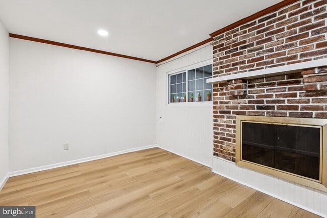 Photo - 7714 Arlen St