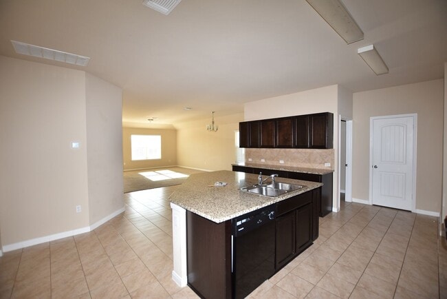 Photo - Meadows at Kyle - Beautiful 1 story - A steal at $1900