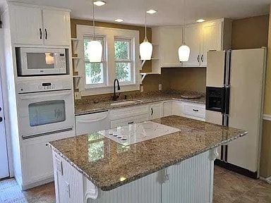 Cocina - 2043 Bronson St