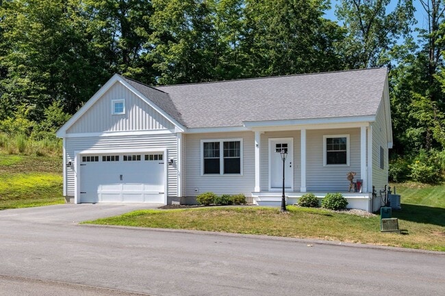 Photo - 30 Copley Dr