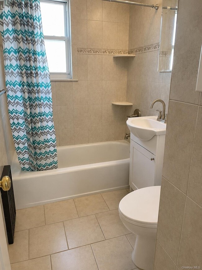 Photo - 260-51 73rd Ave