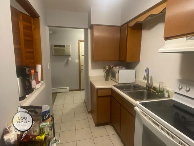 Photo - Clean Cozy Apts on Ruby! Unit 11