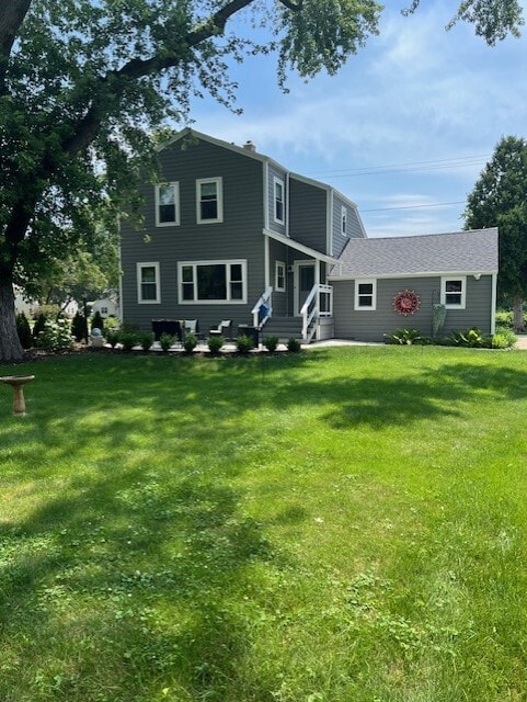 Photo - 402 E Calumet Rd