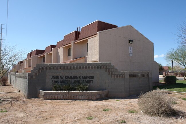 Photo - Simmons Manor