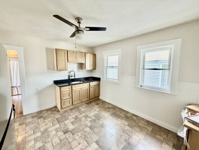 Photo - 272 Willis Ave Unit 272