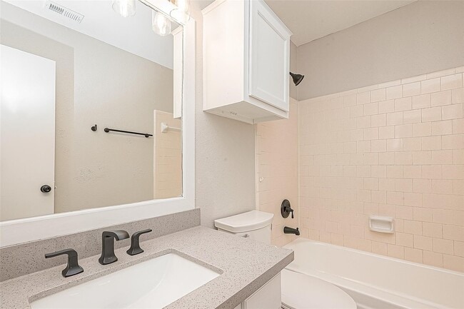 Photo - 9247 Autumnsong Dr