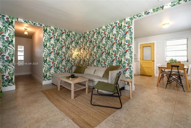 Building Photo - 320 NE 55th Terrace Unit 320 Rental