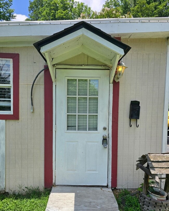 Photo - Efficiency Apartment Close to UNCA