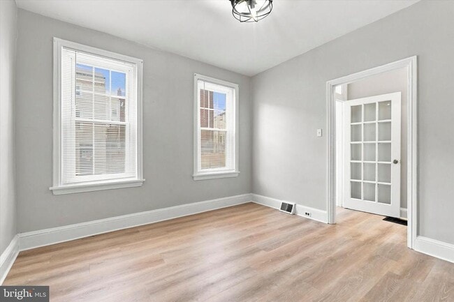 Photo - 185 Gay St