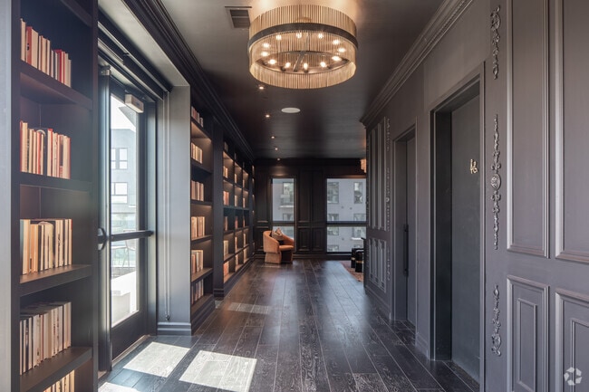 Interior Photo - The Kendrick