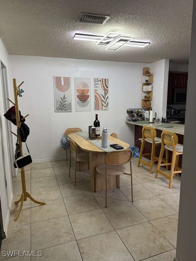 Photo - 5236 Cedarbend Dr