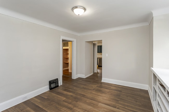 Photo - 4440 Fairview Dr