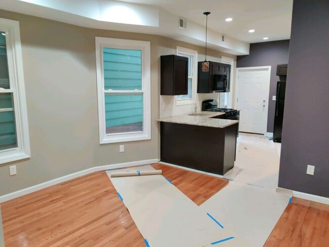 Photo - 264 1/2 Garside St Unit 1