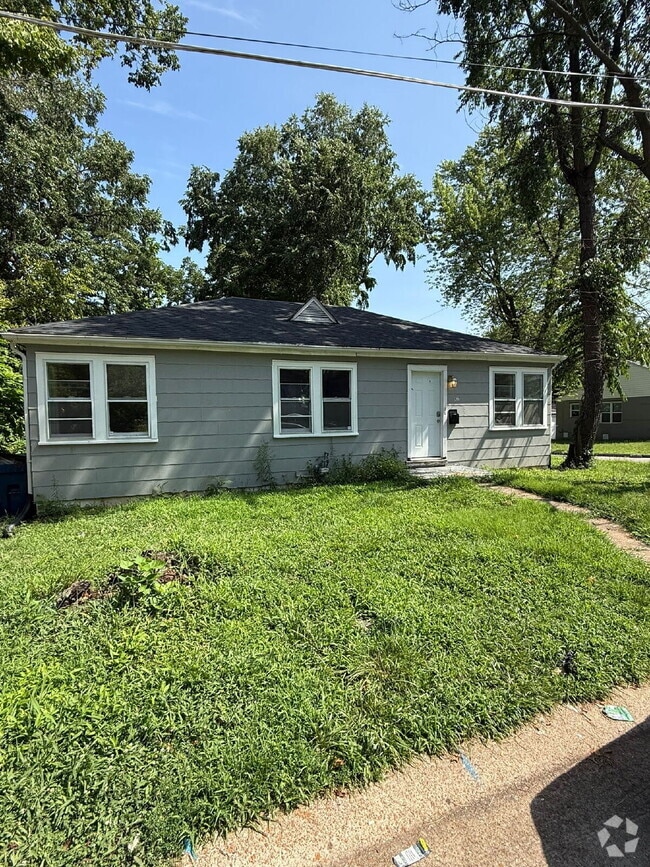 Building Photo - 837 Walters Dr Rental