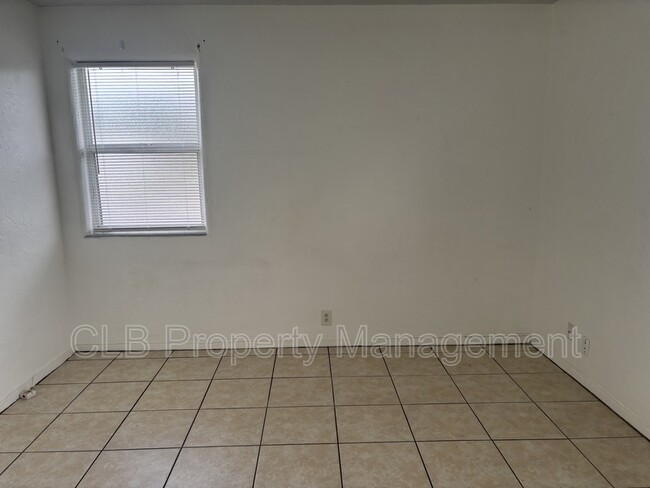 Photo - 5018 S Ridgewood Ave Unit Apt 1
