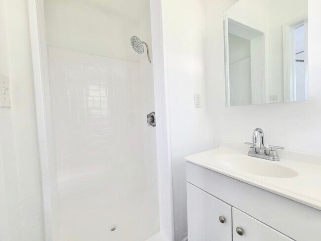 Photo - 851 S Kenmore Ave Los Angeles, CA 90005 Unidad 14