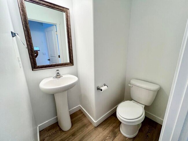 Photo - 8593 W Meadow Bank Wy