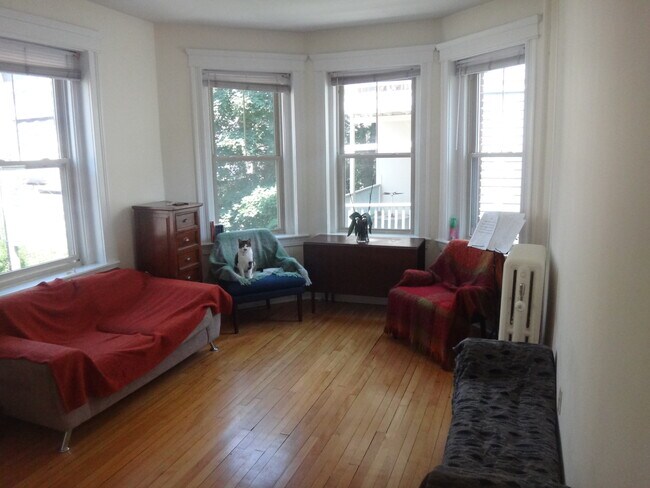 Photo - 85 Trowbridge St Unit 33