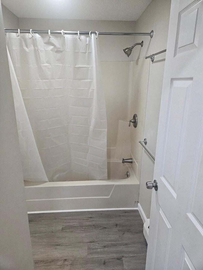 Photo - 264 Richards Ave