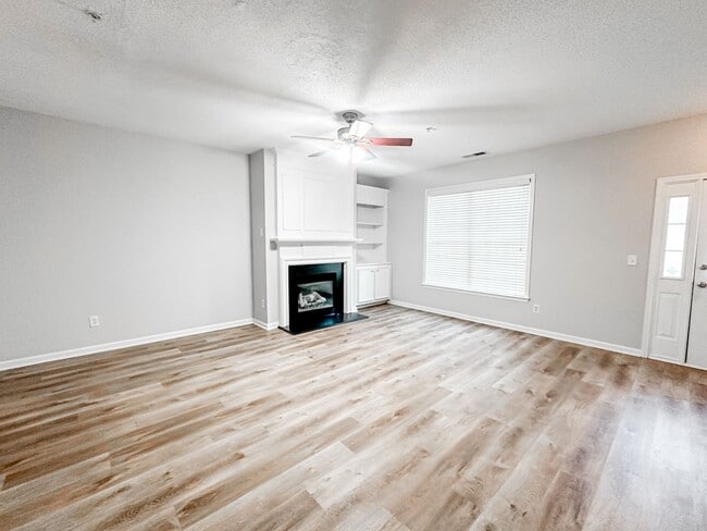 Photo - Large townhome in great Canton location