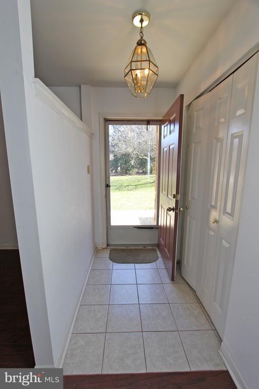 185 Valley Stream Cir