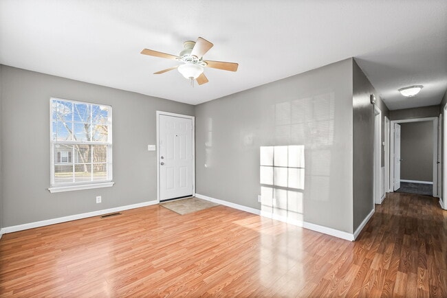 Photo - 622 Artic Ave