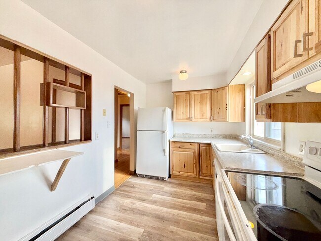 Photo - 225 Elmwood Dr