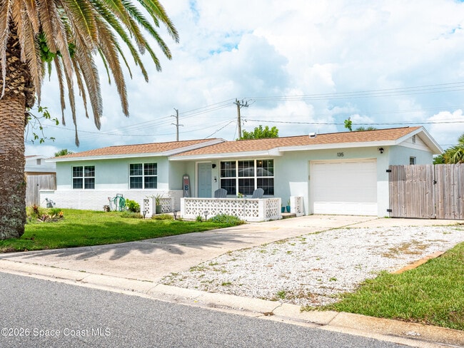 Photo - 135 Melaleuca Dr