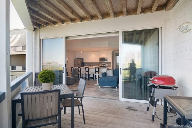 Photo - 260 Dune Rd Unit 75E