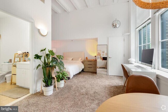 Building Photo - 109 W Wildey St Unit 307 Rental