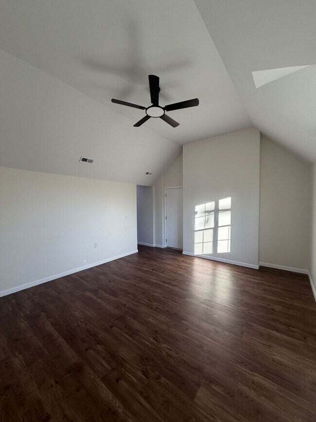 Photo - 2080 E 5th Ave Unit I