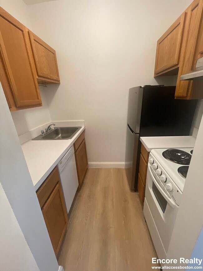 Photo - 111 Norway St Unit 310