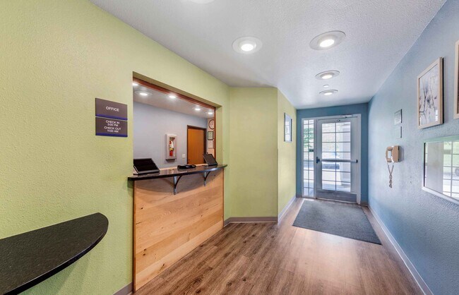 Photo - Furnished Studio-Tuscaloosa