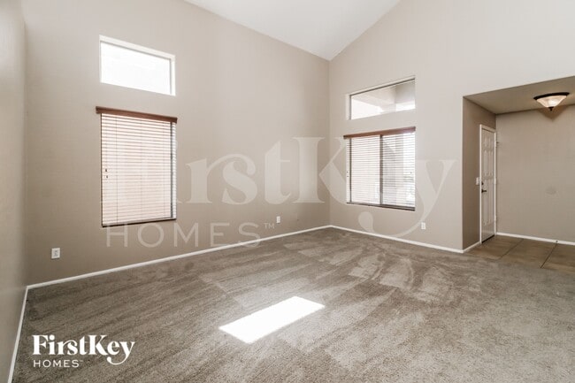 Photo - 40133 W Sanders Way