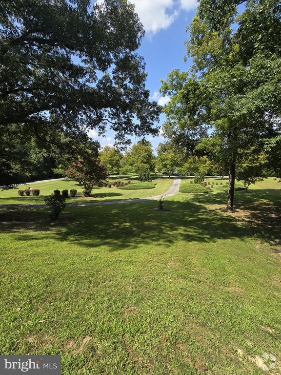 Building Photo - 16801 Old Field Ln Rental