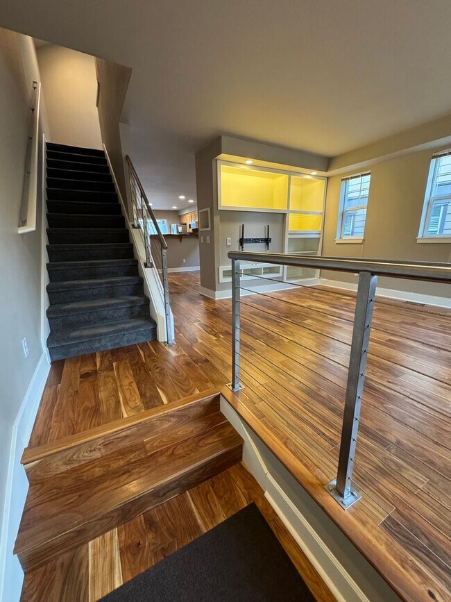 Photo - Amazing 2 Bed + Den, 2.5 Bath Townhome with A/C & 2-Car Garage in West Seattle!