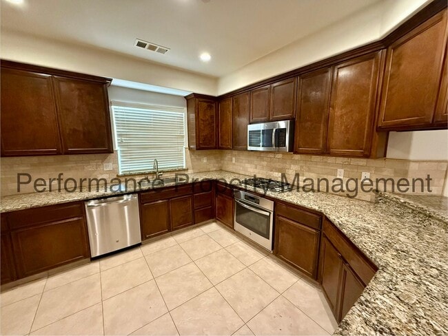 Photo - Stunning 4 Bed/3 Bath Home Near City in th...