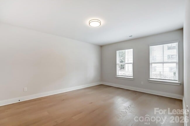 Photo - 2308 Chamberlain Ave