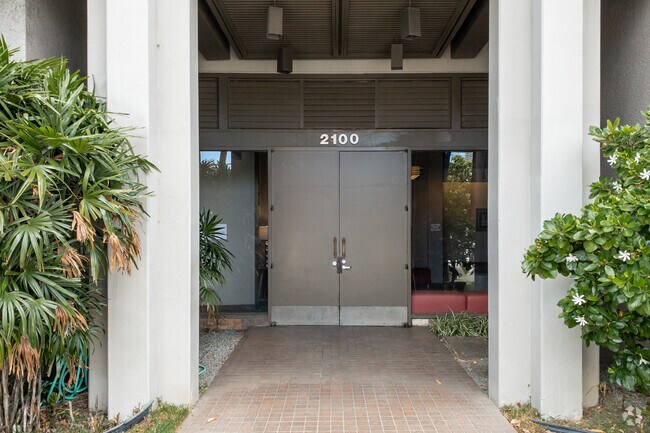 Photo - Twenty One Hundred