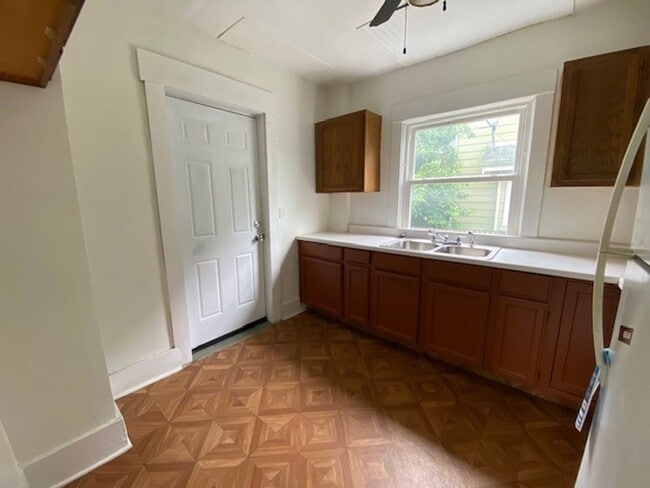 Photo - Bright 3BR Single-Family in East Akron — Y...