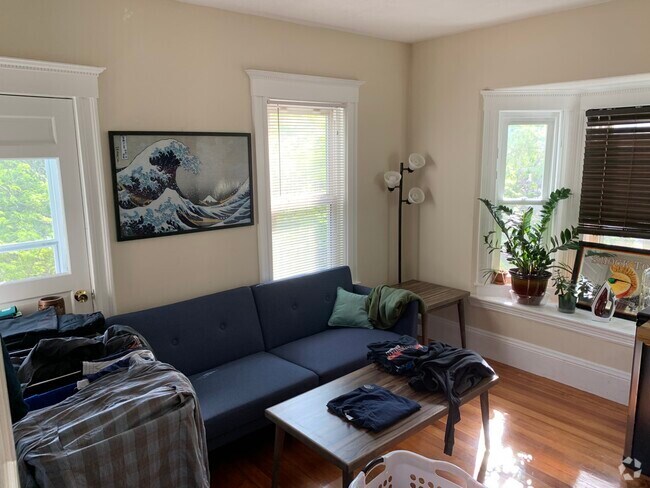 Building Photo - 1081 Broadway Unit #1 Rental