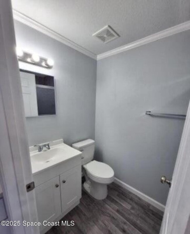 Photo - 1660 Bottlebrush Dr Unit 109