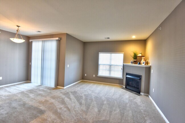 Photo - Top Floor Rear View 2 Bedroom in a Gated Community!