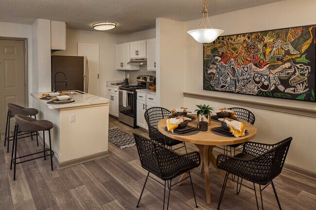 Photo - The Oakley Apartments