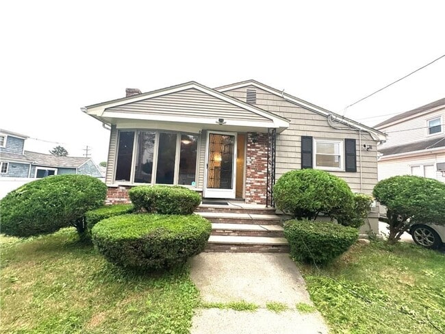 Photo - 8 Ashby St